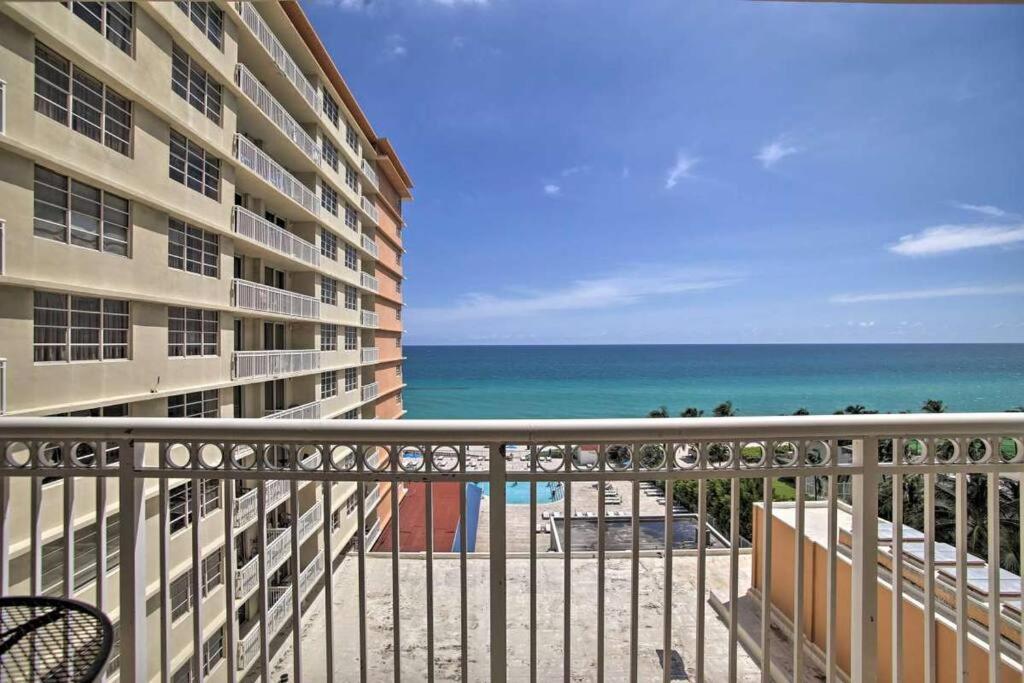 Oceanfront Miami Beach Studiocondo Newly Renovated Sunny Isles Beach Exterior photo